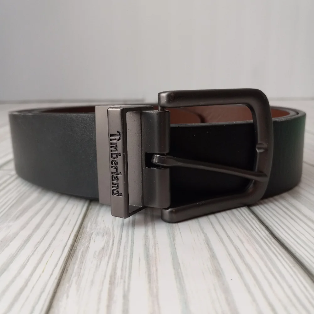 Timberland Reversible Black & Brown Cowhide Leather Gunmetal Buckle Belt